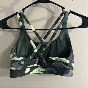 Lululemon Size 6 Green Camo Energy Bra